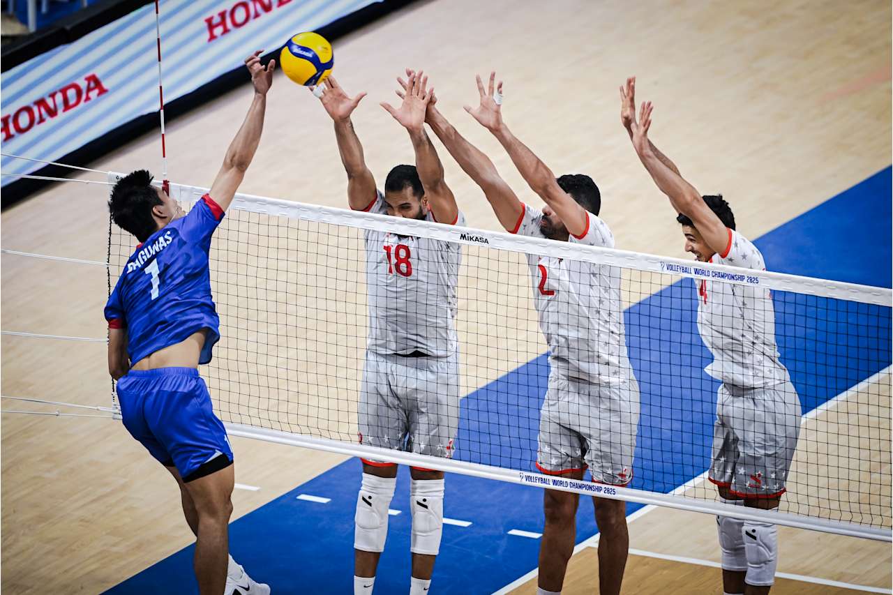 同时在后排 同时在后排