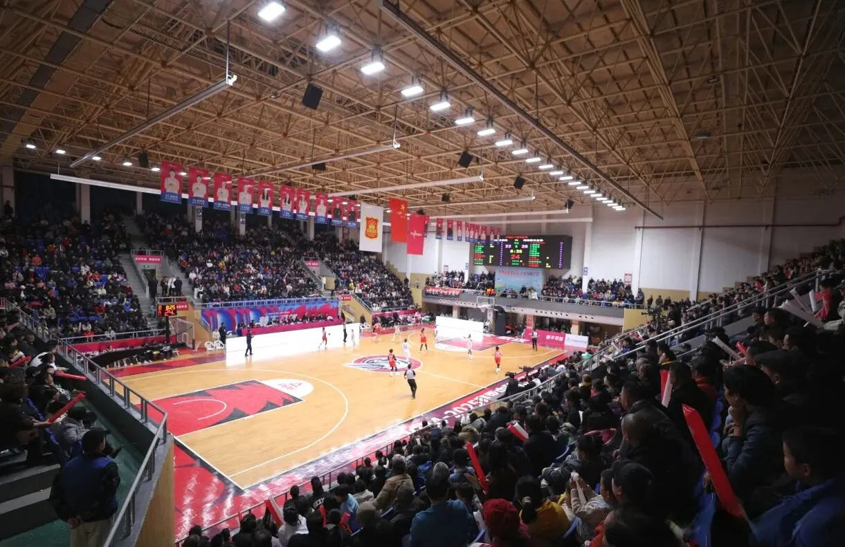 欣棫缺席, 苏队大胜, 球迷们可以 欣棫缺席, 苏队大胜, 球迷们可以