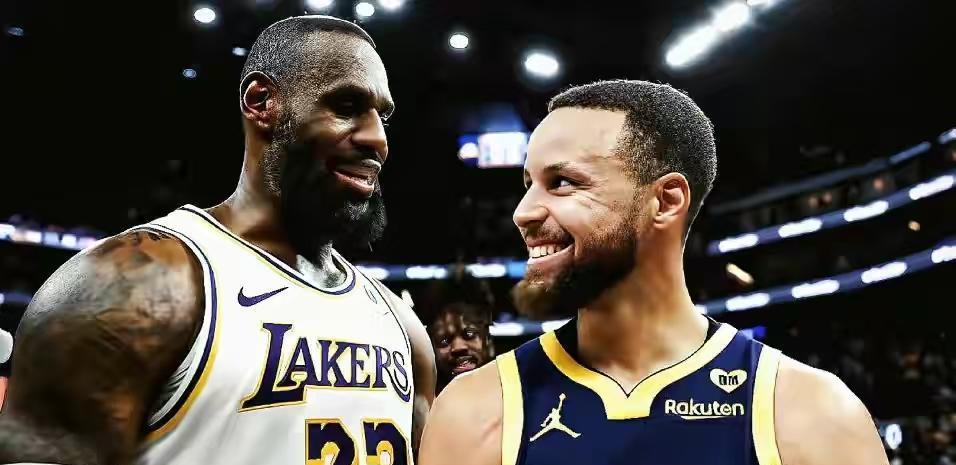 是普通球迷 是普通球迷