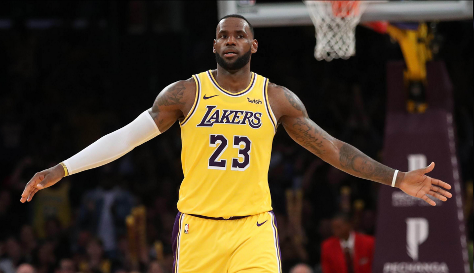 詹姆斯养伤, img 詹姆斯养伤, img