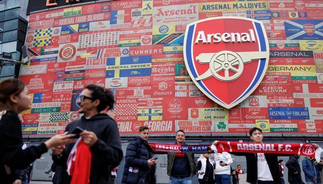 讨论主场食, 阿森纳和多, 家公司谈主 讨论主场食, 阿森纳和多, 家公司谈主